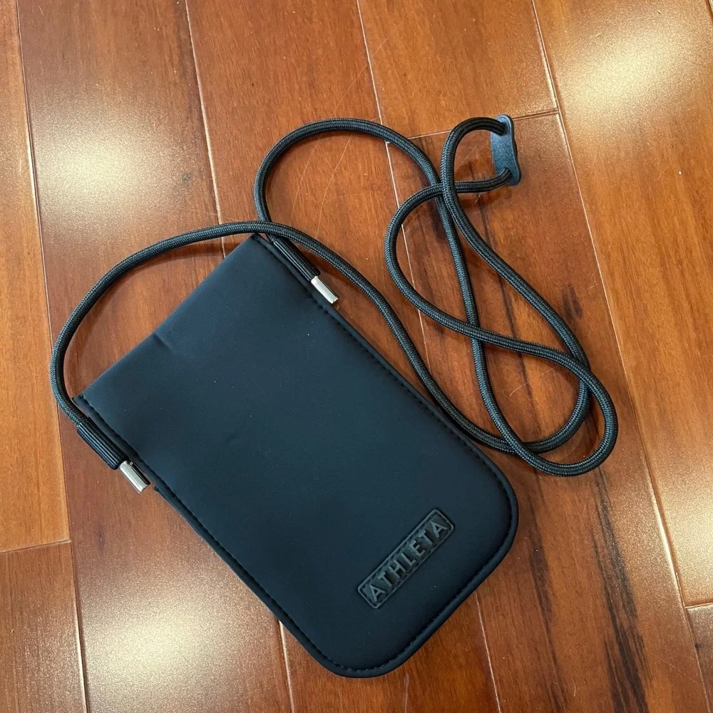 Athleta‎ Black Crossbody Bag Phone Purse Black Neoprene Pouch Small Accessory